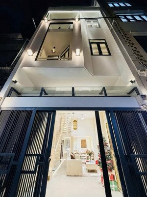 chỉ hơn 4 tỷ chốt ngay nhà bùi đình tuý, phường 14, bình thạnh. 60m2( 4m x 15m ) - 3pn, 4wc