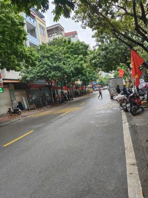 bán đất 50m2 phân lô vĩa hè tại đường ỷ la, dương nội, hà đông,hà nội