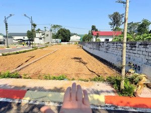 hàng phân lô f0 chưa qua tay chủ đầu tư xã hoà lạc. đơn giá chỉ hơn 3 tỷ