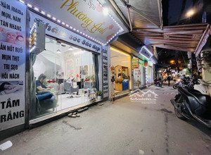 cầu giấy_mặt ngõ ô tô_thông kinh doanh các loại hình_gần phố_giá tốt đầu tư_61m x 4tầng nhỉnh 17 tỷ