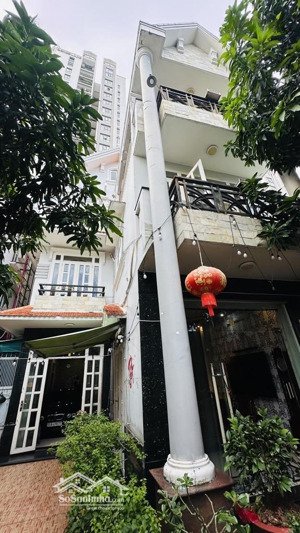 bán nhà bùi minh trực ngang 8m gần chợ 4 tầng hoàn công mới ở ngay hoặc chdv