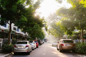 bán nhà liền kề kđt belhomes vsip full nội thất, đang cho thuê dòng tiền ổn định chỉ 6,1 tỷ