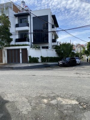 biệt thự góc 2mt đường 15m_compound nguyễn văn hưởng gần bis thảo điền_12x22m_khu cán bộ cấp cao