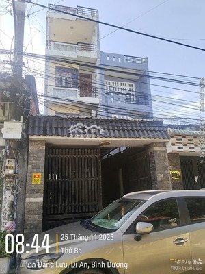 hot! chủ cần bán nhà dĩ an - giá siêu tốt - căn này số 2 không ai số 1