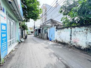 bán đất kề trường trần quốc toản,đh tài chính marketing,hutech,giáothông vận tải,7,4x12m,2lôliền kề