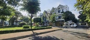 lô đất đẹp 5m x 22m. view công viên hẻm nhựa 12m thông khu vip đường tân chánh hiệp 8