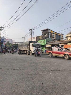 bán 328m2 full thổ cư, nở hậu cách đường hà huy giáp, quận 12 chỉ 50m, thuận tiện kinh doanh