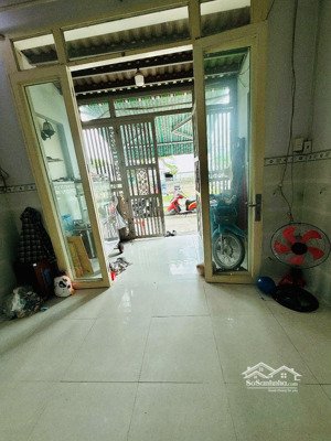 bán gấp xuất cảnh - 36m2 - 3 tầng - giá 4.78 tỷ - nhà ụ cây quận 8