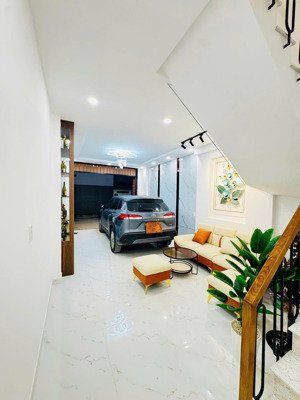 8,2 tỷ ngay tô hiệu - hoà bình (4x13m, 4 tầng) - đường 8m, nhà mới ở liền- full nội thất