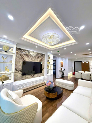 (căn hoa hậu). cần bán gấp căn hộ 3pn goldmark city - full nội thất - sẵn sổ sang tên