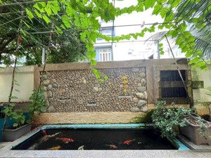 biệt thự full nội thất, hồ cá koi, thang máy, kdc gia hoà 252m2 giá 26 tỷ bán gấp lh 