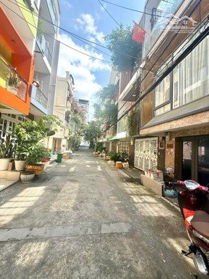 bán gấp trong tuần-50m2 đất- sổ phân lô ung văn khiêm- 4tầng-dòng tiền 360tr- full nt chỉ 7.9 tỷ