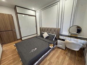 cho thuê căn hộ orchard garden , 3pn , 2wc , full nội thất , giá 21 triệu , liên hệ : 