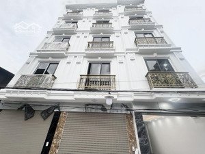 nhà 6 tầng thang máy, kề tổ hợp ga ngọc hồi, ô tô vào nhà, 200m ra ô tô tải tránh
