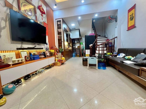 30m ô tô tránh, lô góc hoàng mai, ngõ thông, kinh doanh, sđcc, thoáng sáng, 49m2* 5tầng