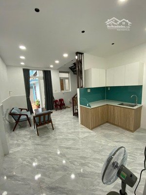 sư vạn hạnh q10 - hẻm 1 trục || nhà đẹp, bề ngang ~4m, có dòng tiền, 70m2