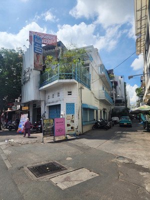 căn góc 2 mt lê văn sỹ và trần quang diệu q3,dt: 4,1 x 25 giá 36,5 tỷ