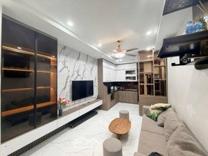 chính chủ bán căn hộ chunh cư láng thượng