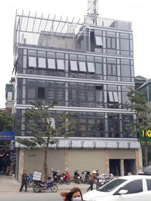 cho thuê nhà mọi mô hình mặt phố minh khai 45m2 x 5 tầng mặt tiền 12m giá 50tr/tháng