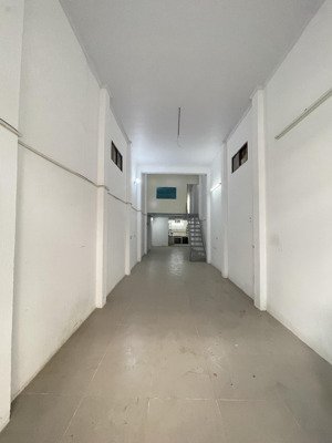 cho thuê kho lĩnh nam, sổ đỏ, 70m2, gác xép 20m2, 3pha, xe tải 3.5 tấn, giá 10 triệu/th