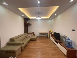 chính chủ bán căn 2 phòng ngủ 65m2 chung cư vp6 linh đàm