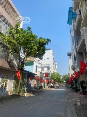 đất rẻ phúc đồng. nguyễn lam 90m2 xây chung cư mini dòng tiền, 50m tới phố nguyễn lam chỉ 11 tỷ