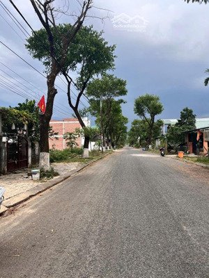 bán đất tái định cư hoà ninh 2, đường 7,5m, diện tích 117 m2