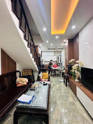 hiếm! mặt ngõ gần phố, kinh doanh, dân xây đẹp phố vũ tông phan, thanh xuân, dt 42m2, 4t, chỉ 8.3tỷ