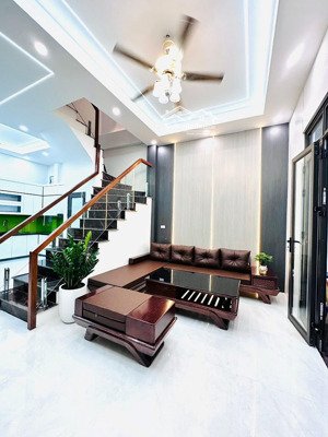 vip! nhà đẹp phố vĩnh phúc, ba đình, dân xây 2 thoáng, mặt tiền rộng, nhà mới full nt xịn, 45m*5t