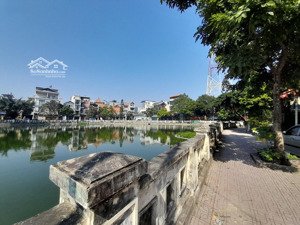 *bán đất tặng nhà sẵn cho thuê,trước nhà ô tô tránh nhau,viu hồ sen,58m2,thụy phương,bắc từ liêm