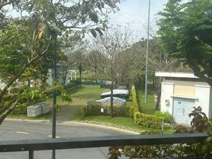 chính chủ cần bán căn góc cực đẹp 2 mặt tiền viêw đẹp nhất dự án - chốt nhà mới ăn tết lớn.