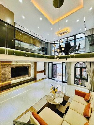 cho thuê nhà gần chợ an nhơn full nội thất hẻm xe hơi nguyễn oanh