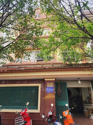 bàn gấp biệt thự ngang 8,2m khu dân cư miếu nổi, bình thạnh, ngay khu ẩm thực phan xích long