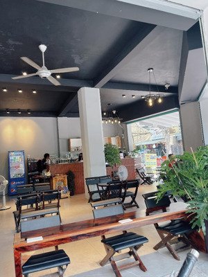 sang quán cafe góc 2 mt đường trần văn kiểu 8x16m 3 lầu , p10, q.6 giá 53 triệu
