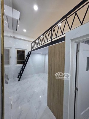 chính chủ cho thuê chdv full nội thất tiện nghi ngay đh hồng bàng - uef ngay hàng xanh