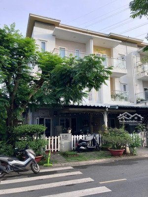 chuyển nhượng nhà biệt thự tại melosa khang điềnquận 9 hcm miễn tg