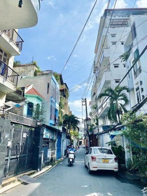 sổ phân lô-lê quang định sát chợ bà chiểu- 95m2 ngang 6.2m vuông vức-xây chdv hoặc vp chỉ 136tr/m2