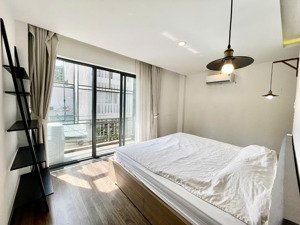 căn hộ cao cấp thiết kế hiện đại 1pn balcony, 55m2 - ngã tư hàng xanh_nguyễn gia trí - bình thạnh