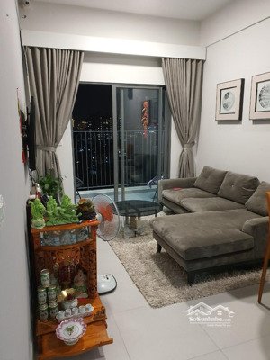 gia đình bán căn góc cc nguyễn đình chính q.pn. 66m2 2p 2wc. thang máy. giá 3,45 tỷ. lh 