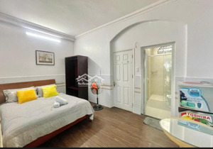 nhà kd chdv/homestay 8pn full nội thất trung tâm quận 1