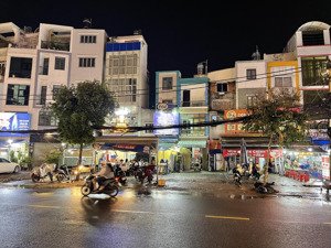 cho thuê nhà nguyên căn nhỏ mặt tiền cách mạng tháng tám phường 5, tân bình