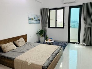 cho thuê phòng 33m2 tại 143 nguyễn chính, cửa sổ ban công siêu đẹp