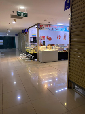 cho thuê kiot 685 mặt tiền âu cơ giảm 50% kd online - kho hàng - văn phòng công ty lh 