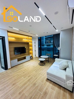 cho thuê chung cư mini 1 ngủ 1 khách ( ô tô đỗ cửa- ngay 376 đường bưởi)