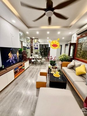 căn hộ cc 3pn 2wc, 105m2, 8,9 tỷ tại lĩnh nam, hoàng mai, hà nội