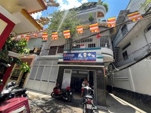 nhà riêng 270 m2. sổ hồng chính chủ, giấy tờ đầy đủ, mua bán gọn lẹ