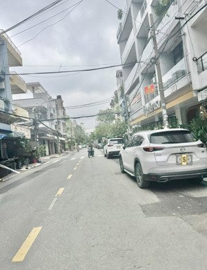 khu vip q11 - mặt tiền kinh doanh - có lề rộng để xe thoải mái - 58m2 - 5tầng