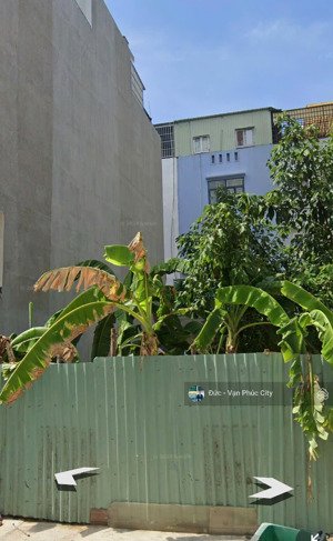 cần bán đất nền kdc , mặt đường trục đặng thùy trâm