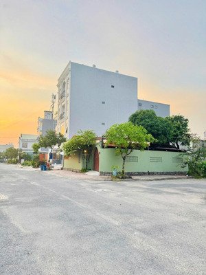 bán đất 734m2 tại an phú đông, q12, hcm, giá 7,5 tỷ, view đẹp hot!