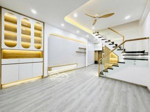 nhà đẹp quận 10 40m2 ngang 4m 3 tầng chỉ 6 tỷ x thương lượng